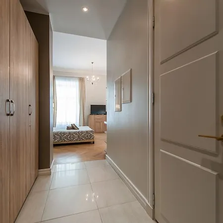 Delta Old Town Luxe Διαμέρισμα *